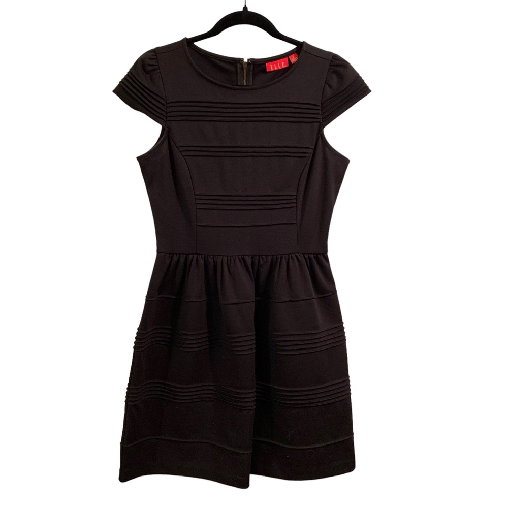 ELLE Pintuck Fit and Flare Knit Cap Sleeve Pleated A-Line Dress (6, Black)